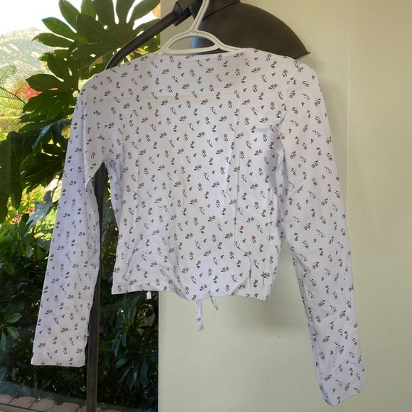 Wrap top - Picture 2 of 2